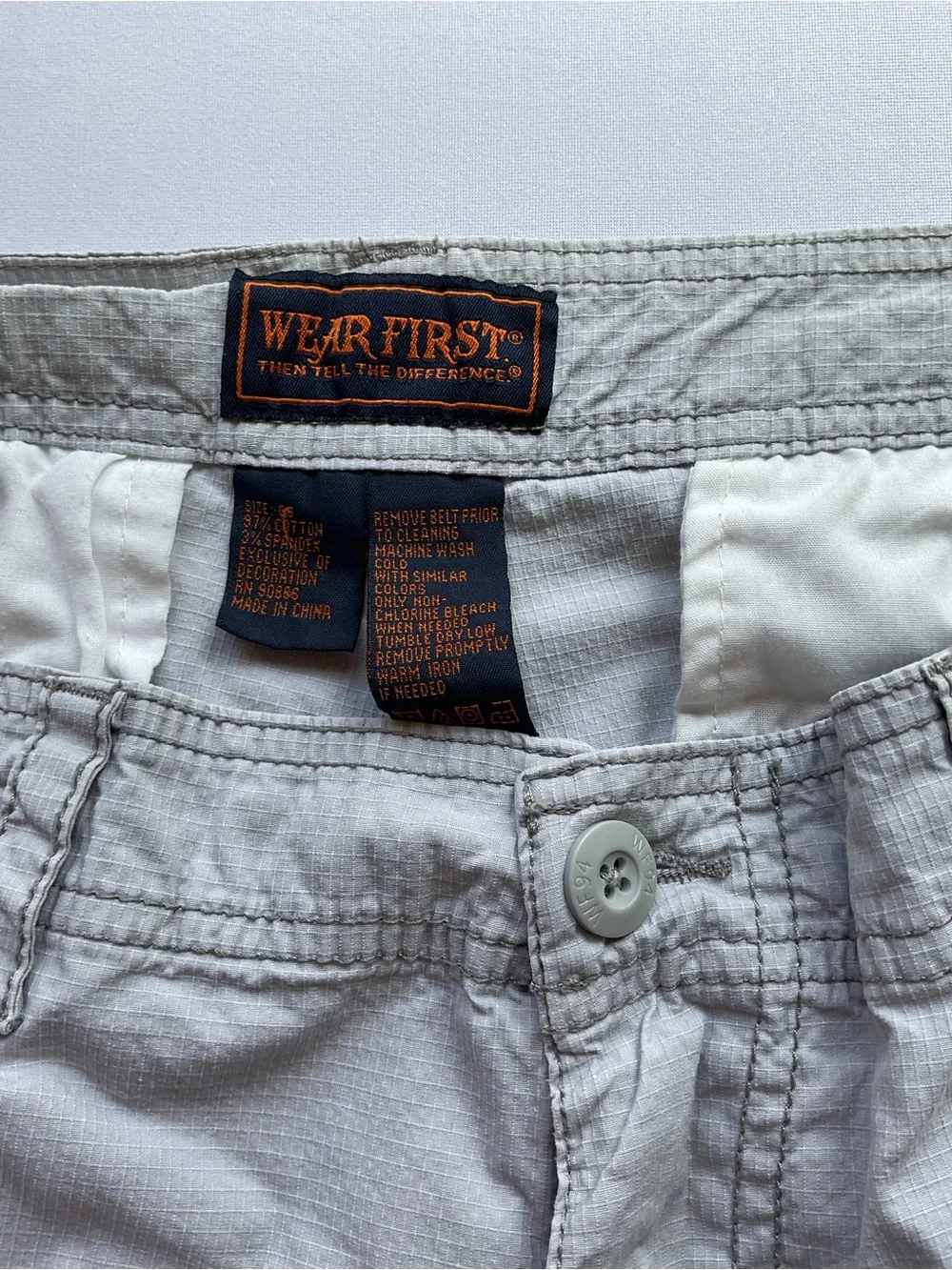 Men's Beige Cargo Shorts with Utility Pockets